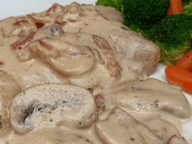 Lomo de Cerdo a la Crema: El Guisado Cremoso y Ahumado que te Hará Lucir