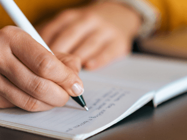 Descubre cómo una libreta puede sanar la salud mental en la UCIN.